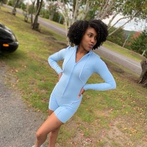 Meet your Posher, Danae